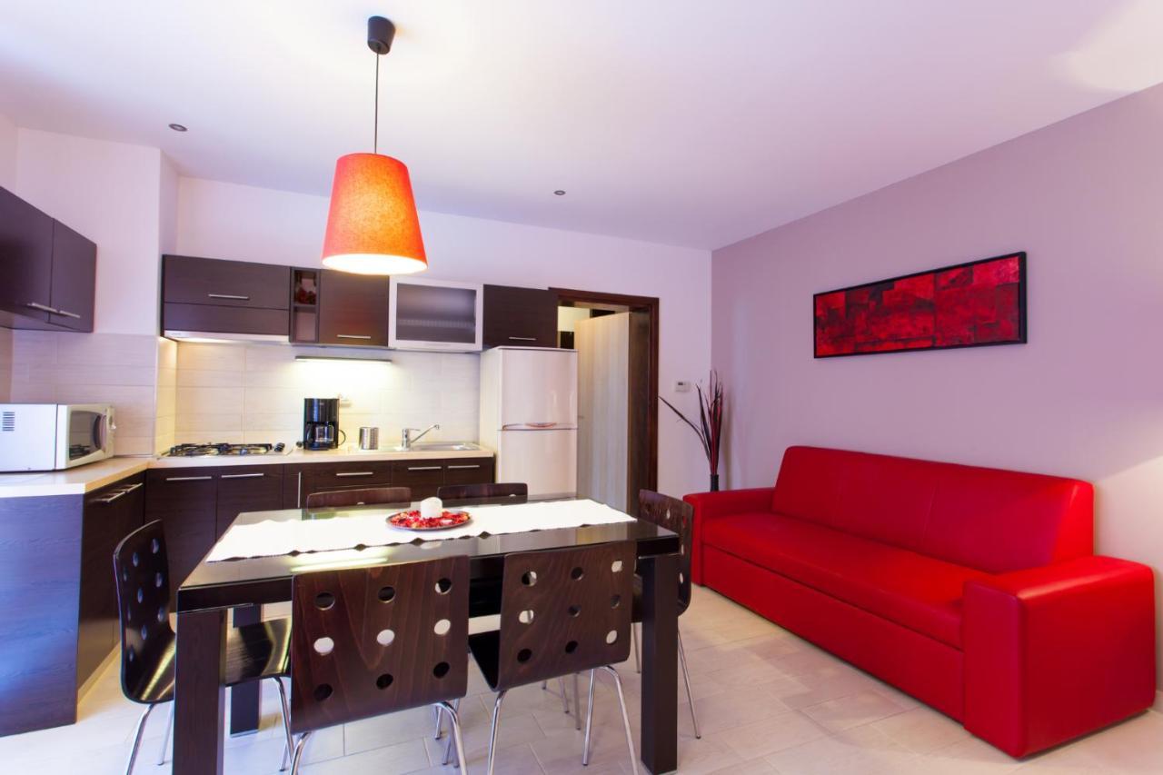 Apartments Banic Porec Exterior photo